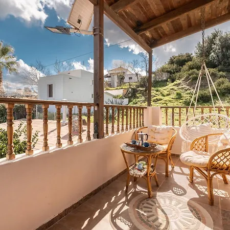 Apartamento Traditional Thea Rhodes *