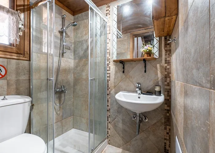 Traditional Thea Rhodes Apartamento Vati