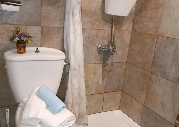 Traditional Thea Rhodes Vati