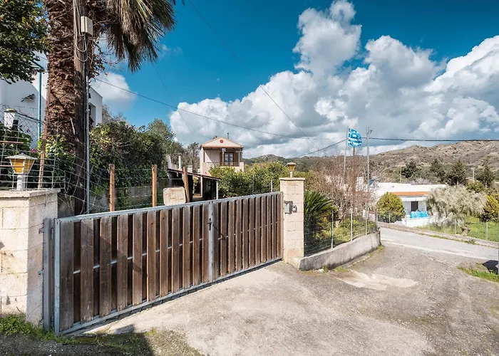 Traditional Thea Rhodes * Vati