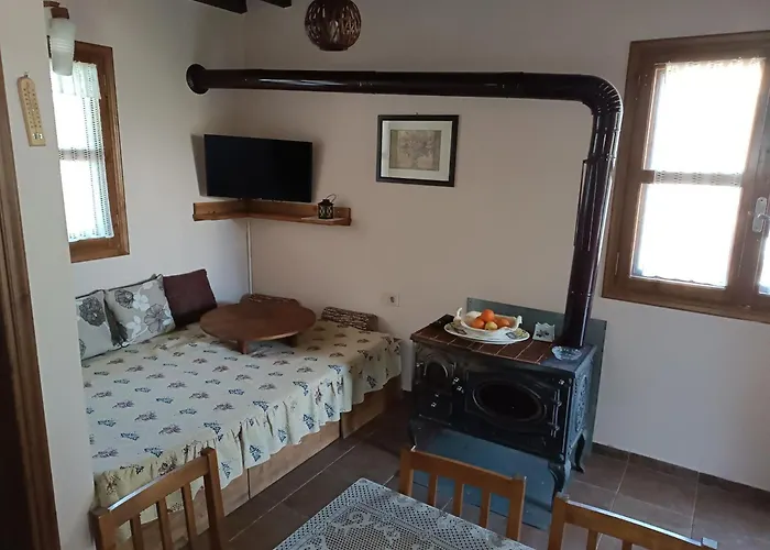 Traditional Thea Rhodes