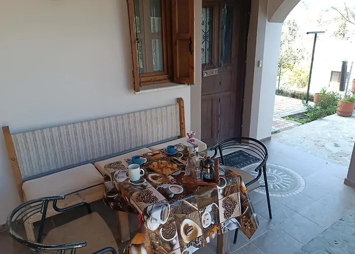 Traditional Thea Rhodes Apartmán Vati