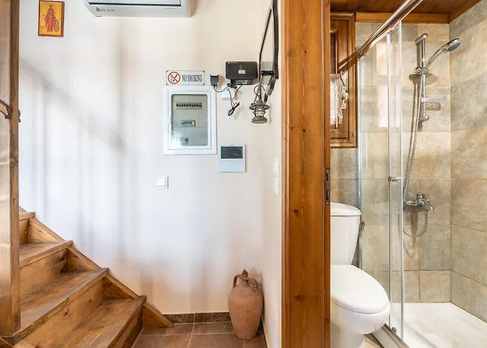 Traditional Thea Rhodes * Vati